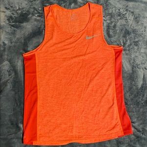 Nike workout tank top